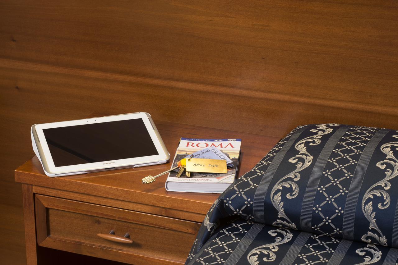 Adorasuite Bed & Breakfast 3*