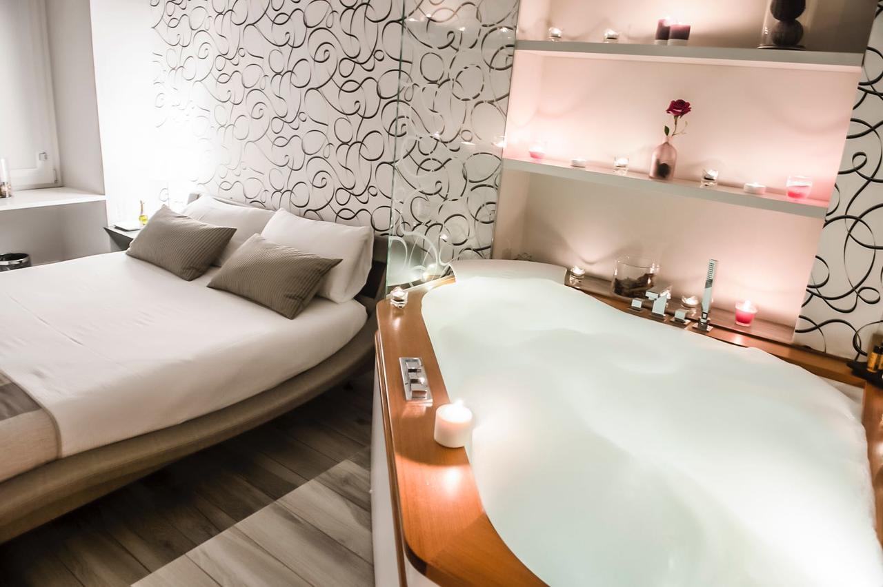 Domus Tacito Luxury Bed & Breakfast Rome