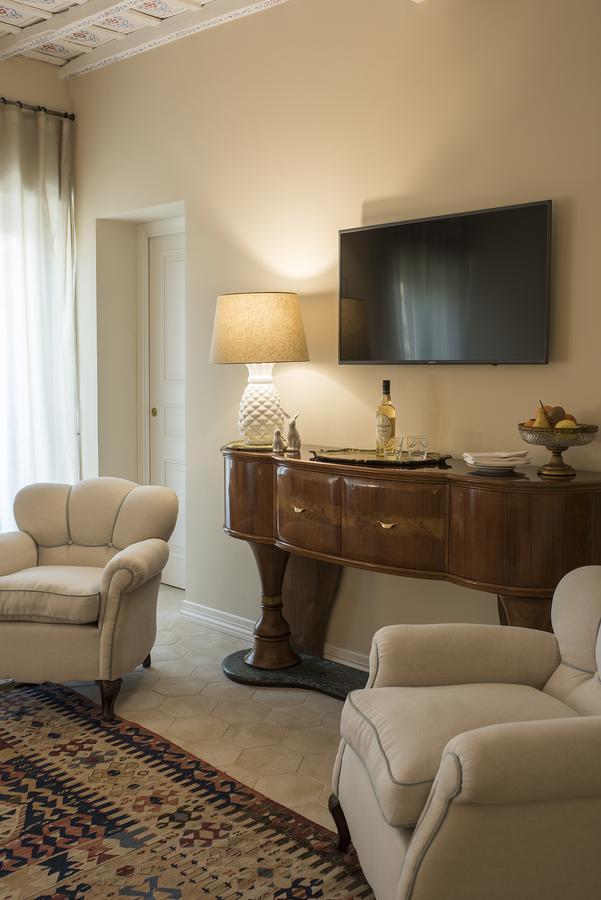 Palazzo Caruso 4* Rome