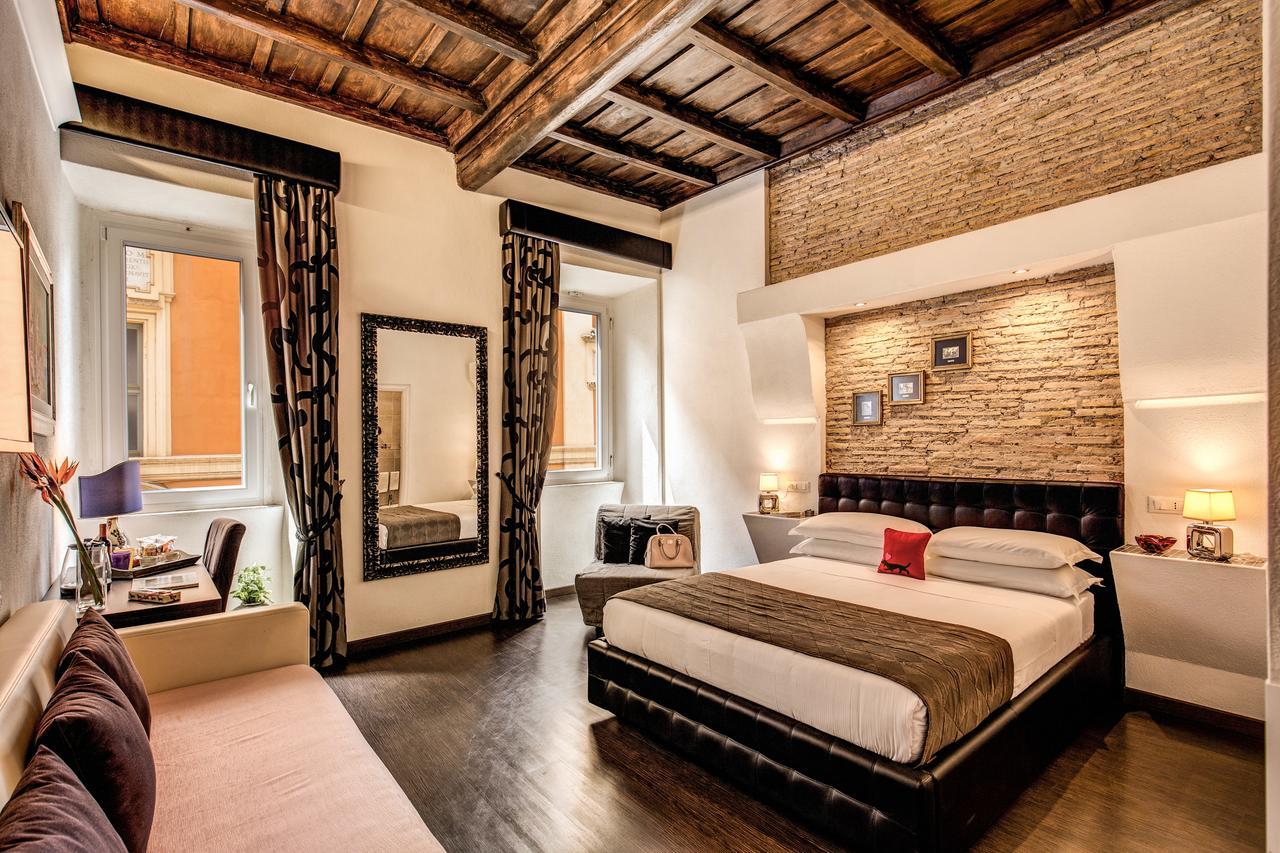 Tritone House 4* Rome