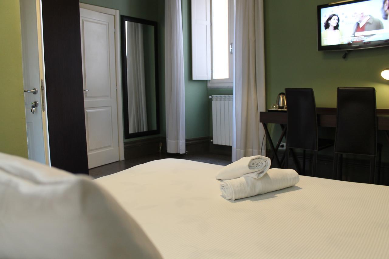 Guest house Relais Palazzo Taverna Rome