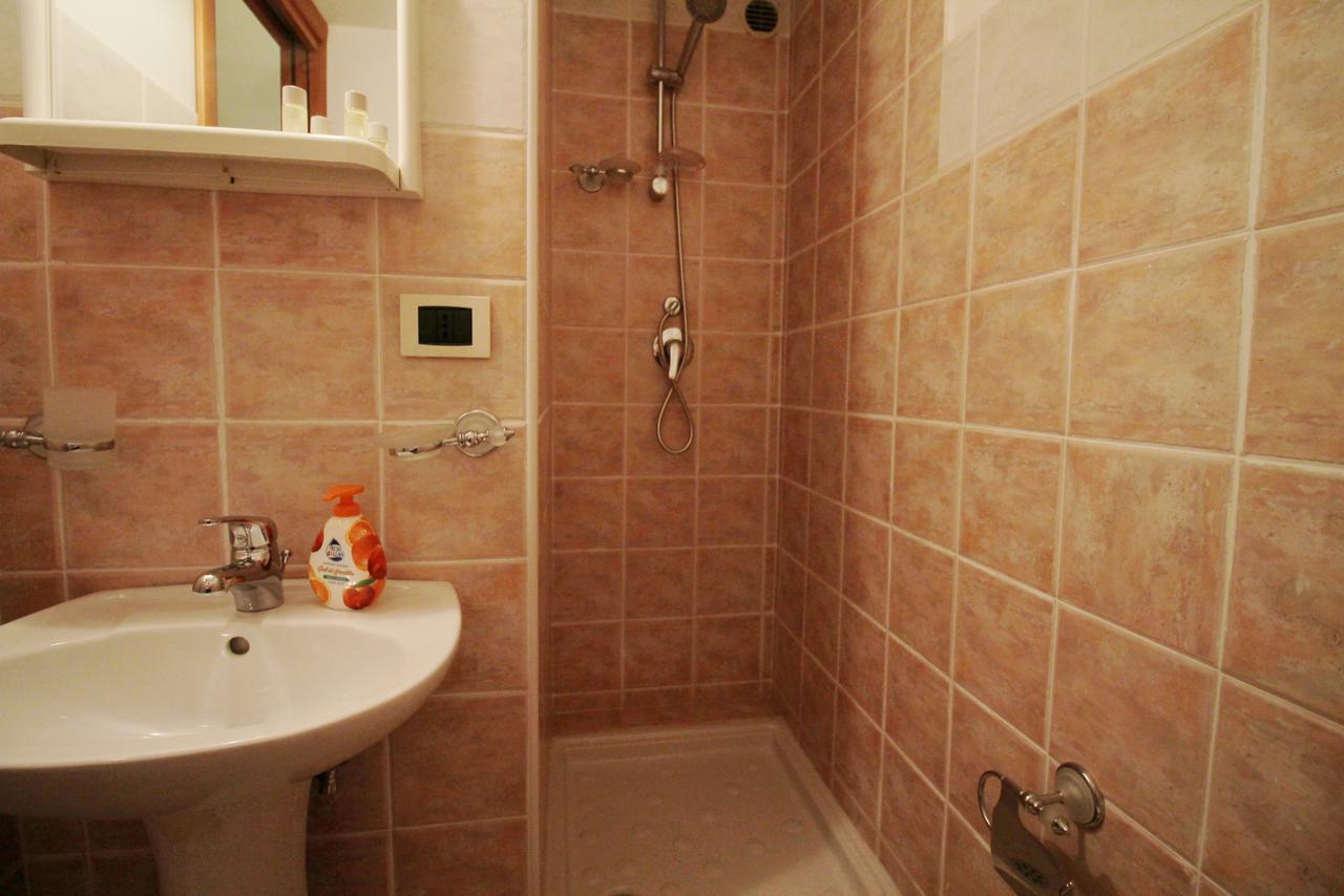 Monteverde Bright With Garage Apartment