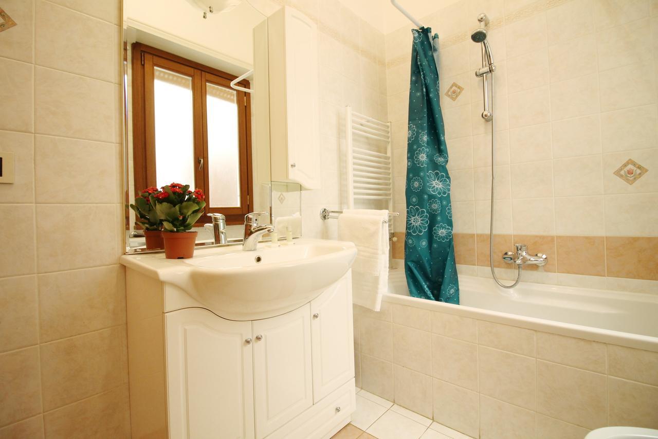Monteverde Bright With Garage Apartment Rome