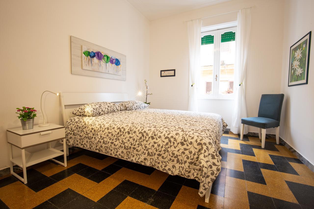 Apartment Vatican S&g 6 Sleeps Walk Everywhere Rome