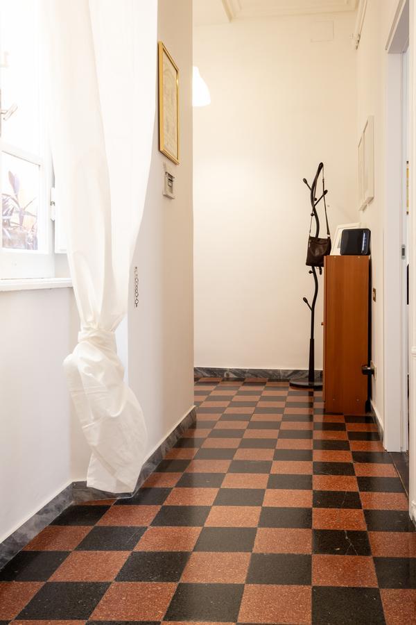 Apartment Vatican S&g 6 Sleeps Walk Everywhere