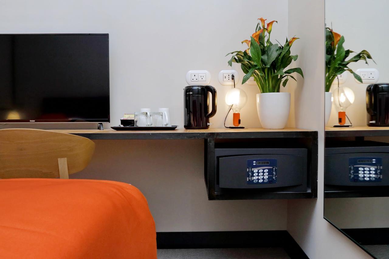 Colonna 32 Guest house *