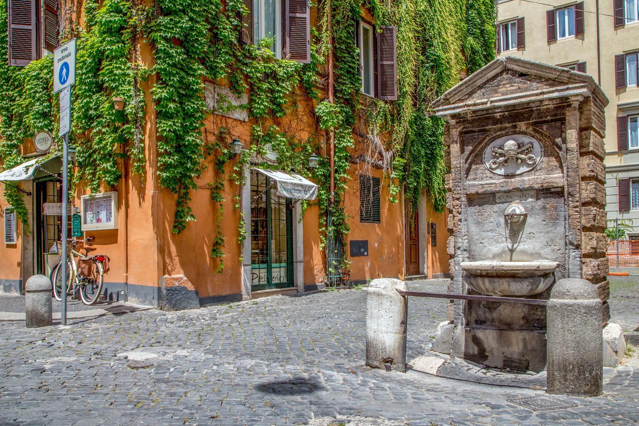Apartment Borgo Pio Charme