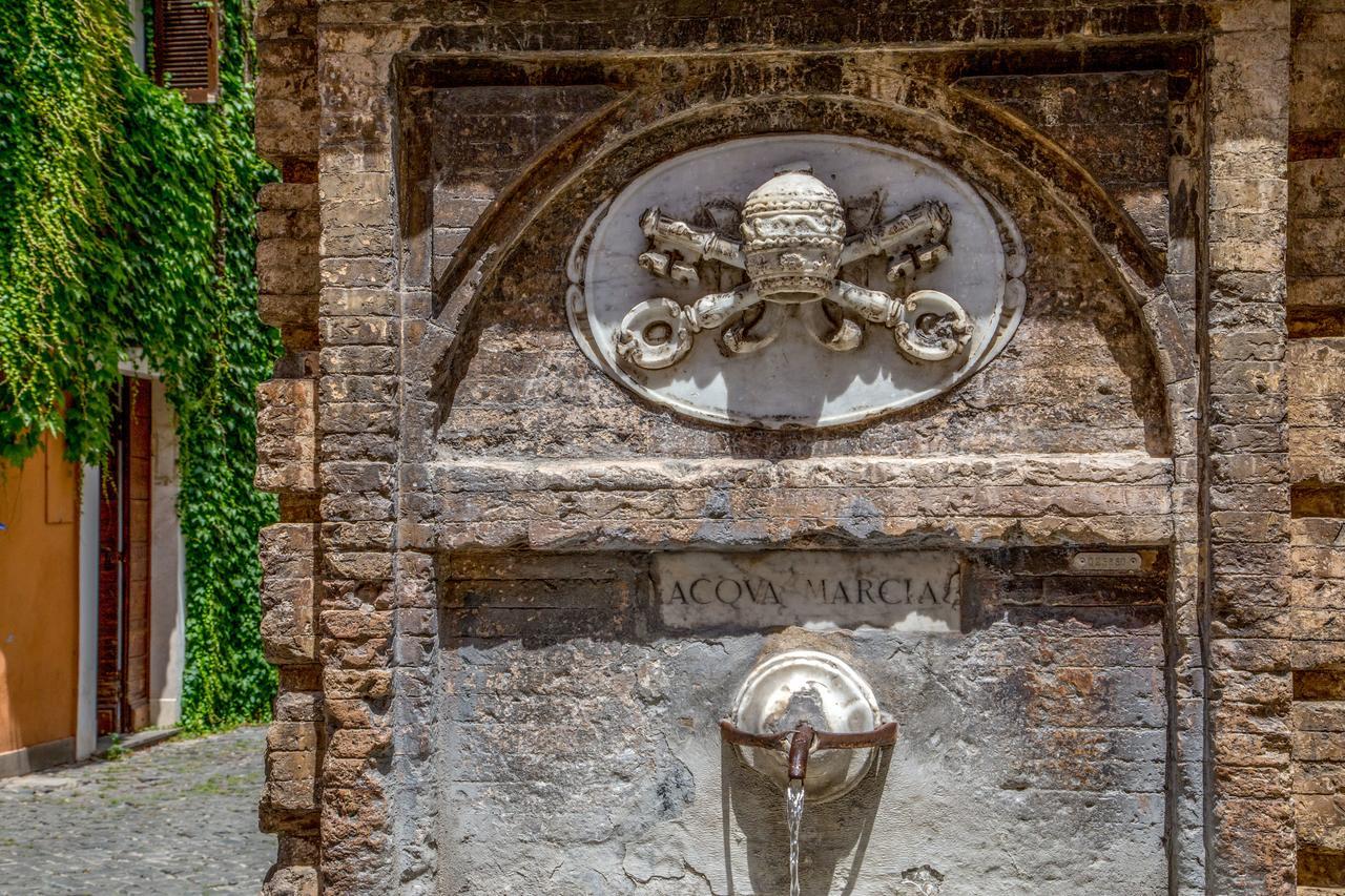 Apartment Borgo Pio Charme *