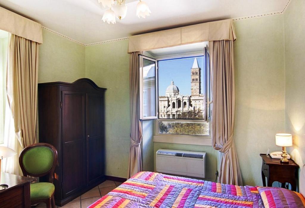 Montreal 3* Rome