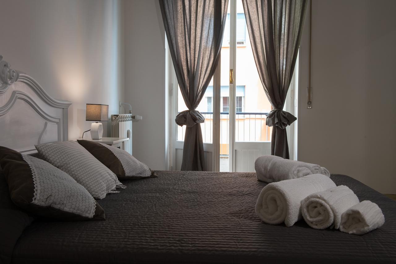 Apartment House Bonifacio