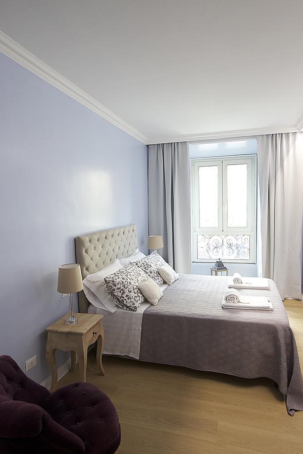 Rhome Hosting Guest house