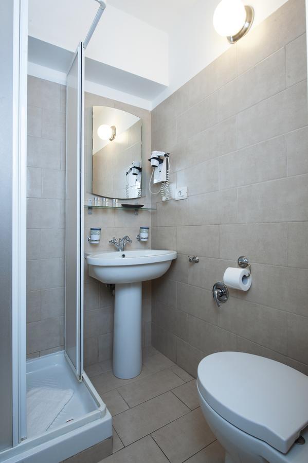 Guest house Arie Romane Guesthouse *