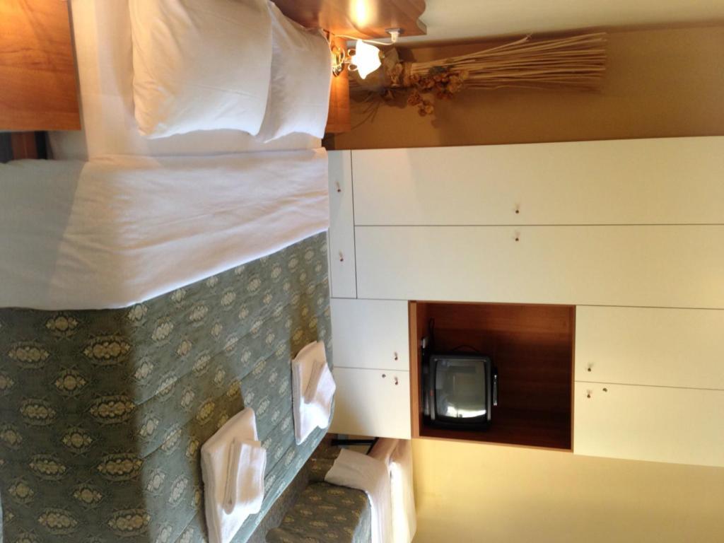 Sei A Accomodation 5* Rome