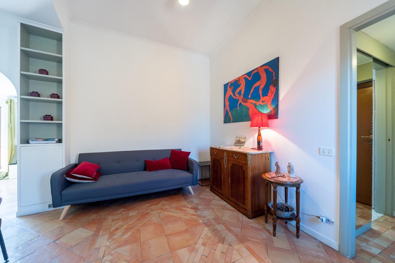 Casa Vacanza Girasole Rome
