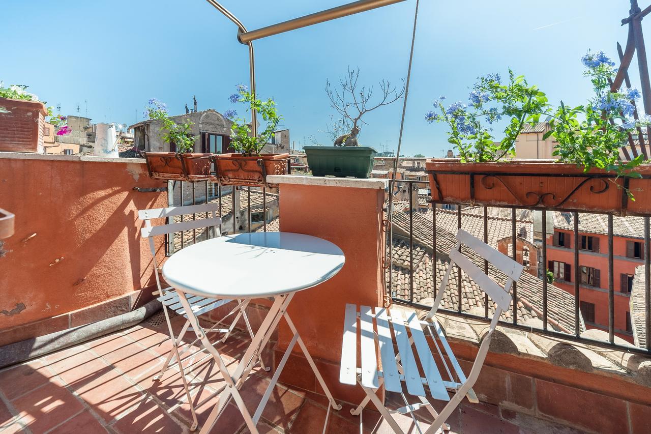 Casa Vacanza Girasole Apartment *