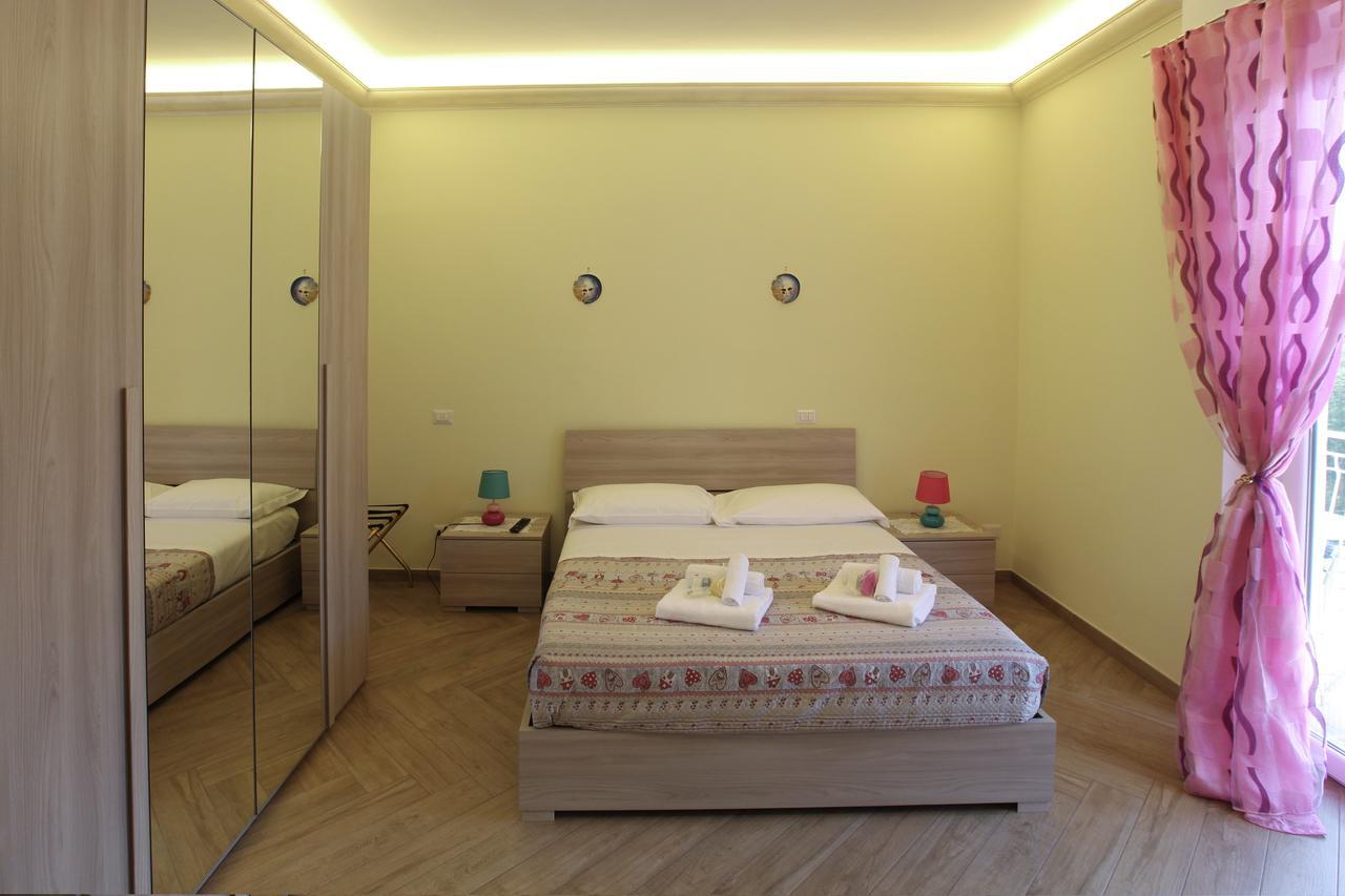 Appartamento Holidays House Marconi Roma