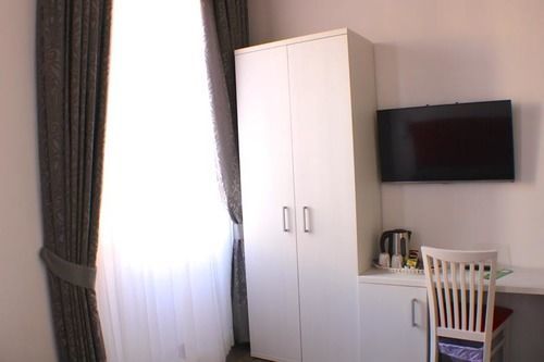 Laterani Dfm Guest house 2*