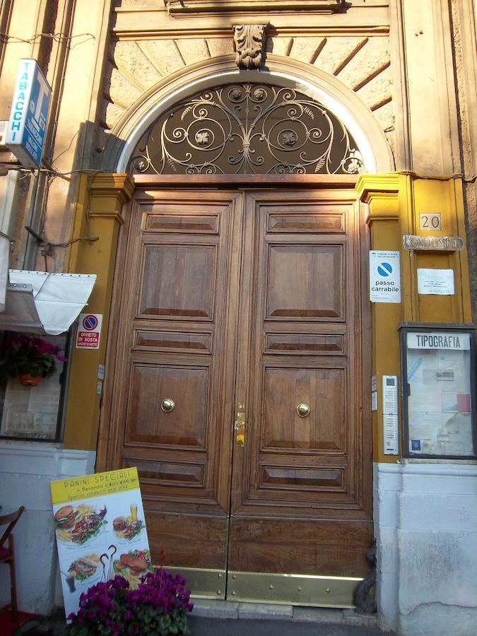 Domus Solis San Pietro Guest house *