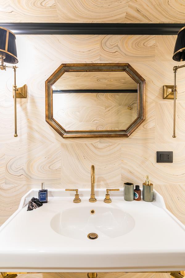 Luxurious Loft Facing The Pantheon Holiday home