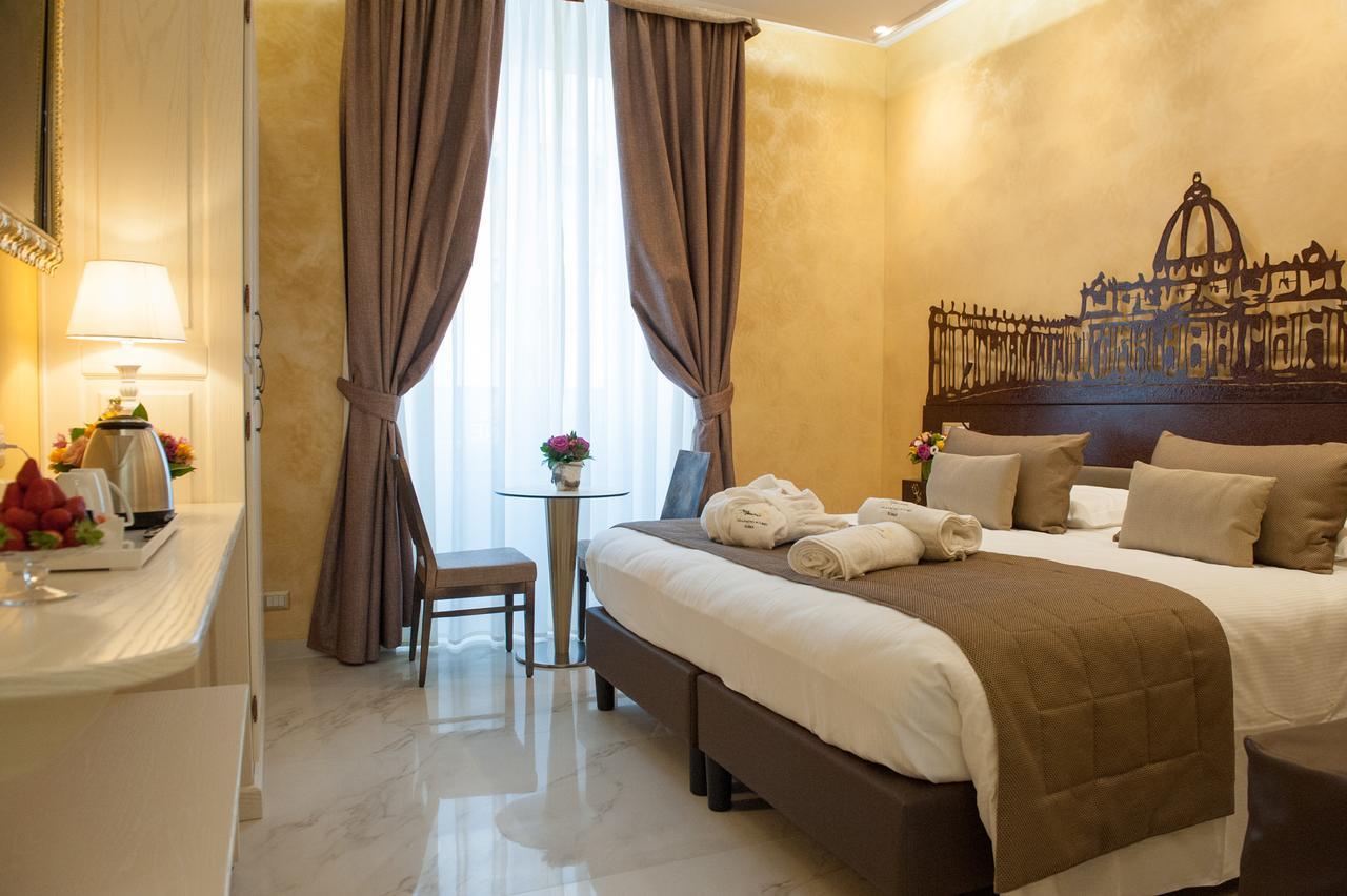 Affittacamere Maison Tritone 4*