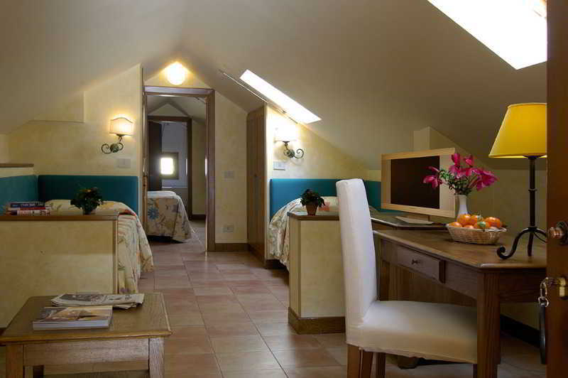 Hotel Santa Maria 3*