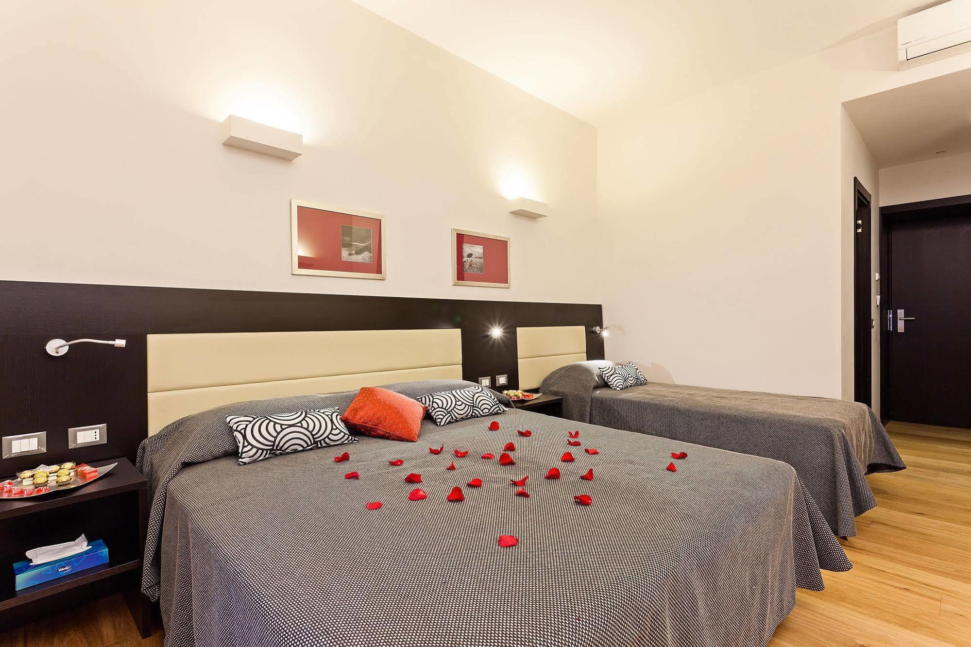 Guest house Domus Best Guest House 2*