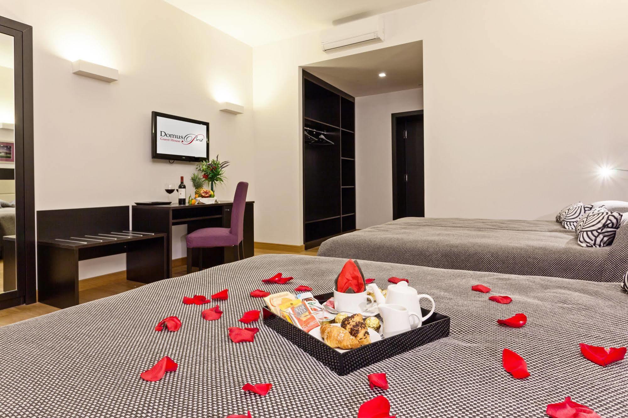 Domus Best Guest House Guest house 2*