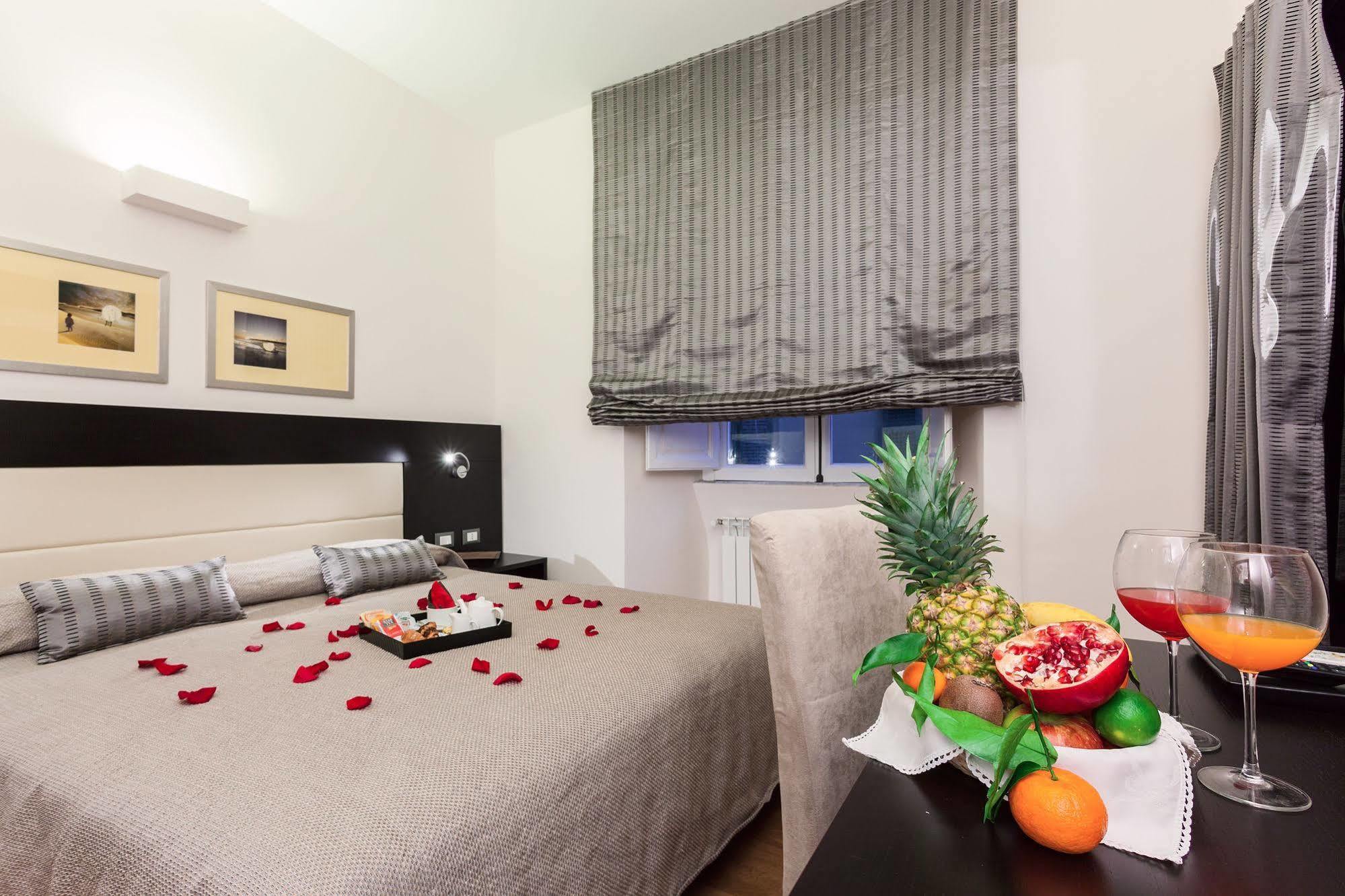 Domus Best Guest House
