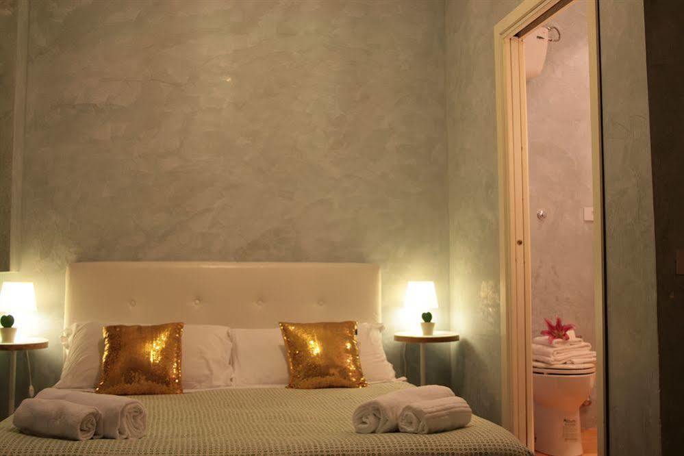 Golden Piazza Di Spagna Guest house 3*