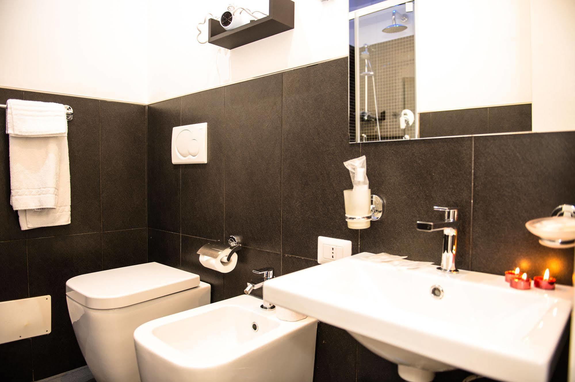 Chroma Exy - Chroma Italy 2* Roma