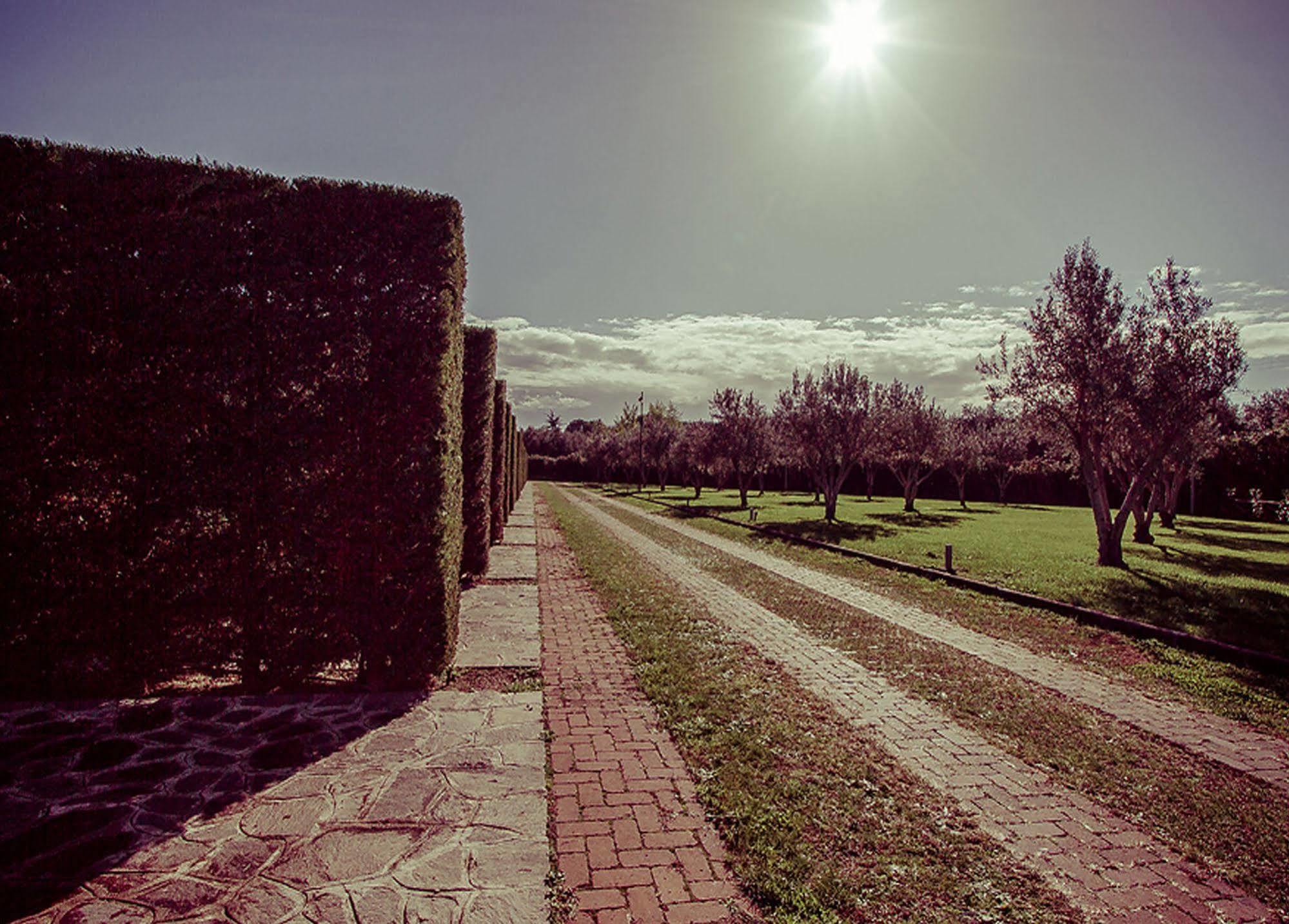 Ways Garden & Leisure 4* Rome
