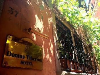 Domus Tiberina 2* Rome