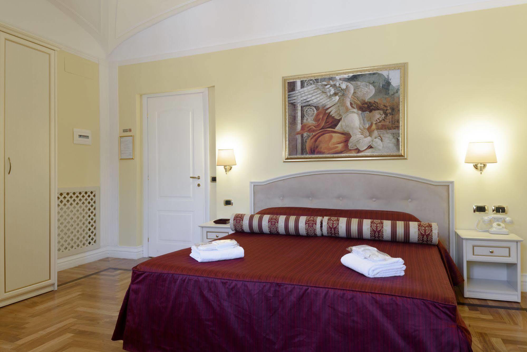 Relais Frattina Guest house