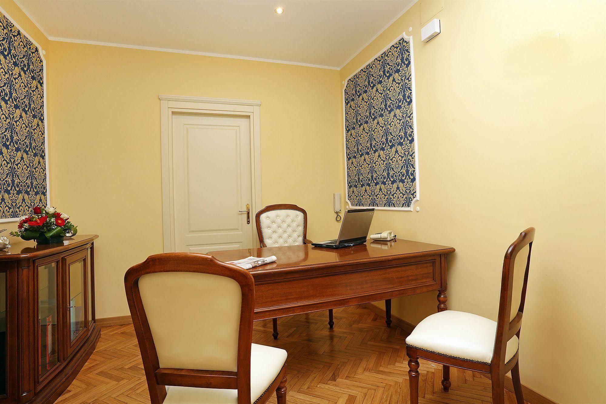 Dg Prestige Guest house
