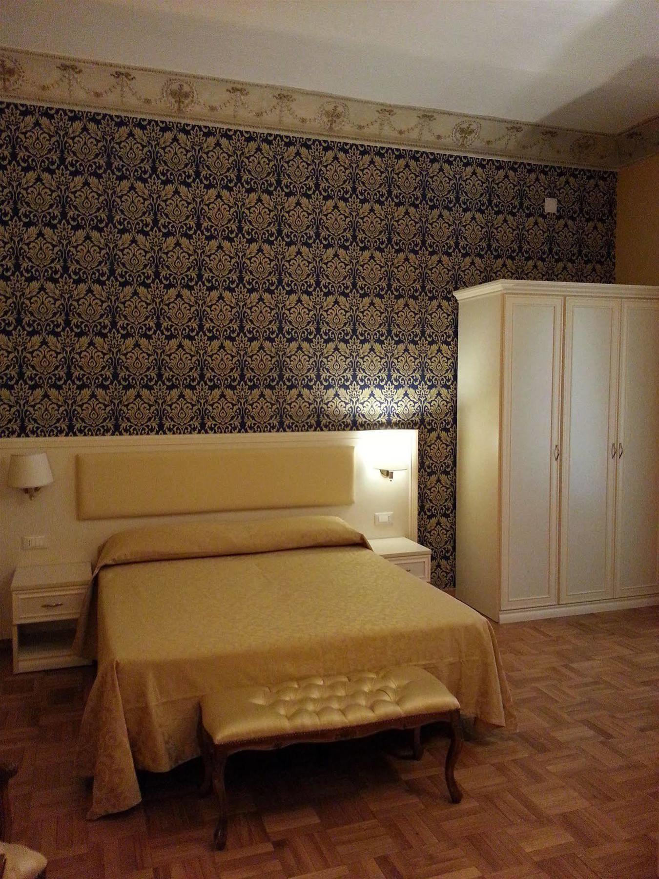 Dg Prestige Guest house 2*