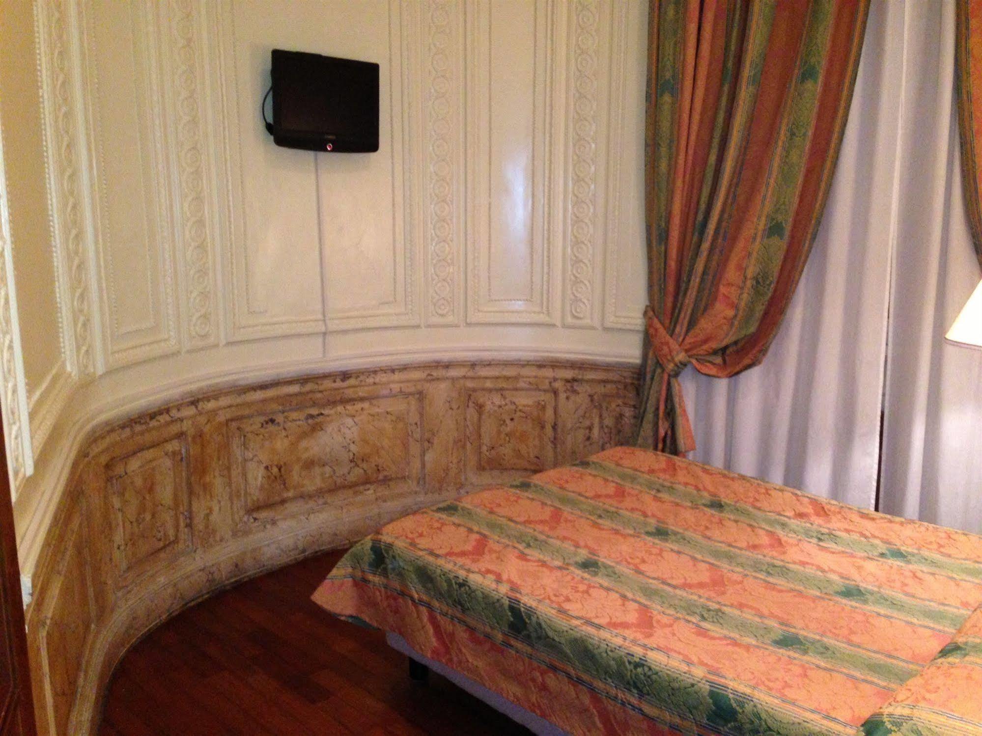 Hotel Medici 3*