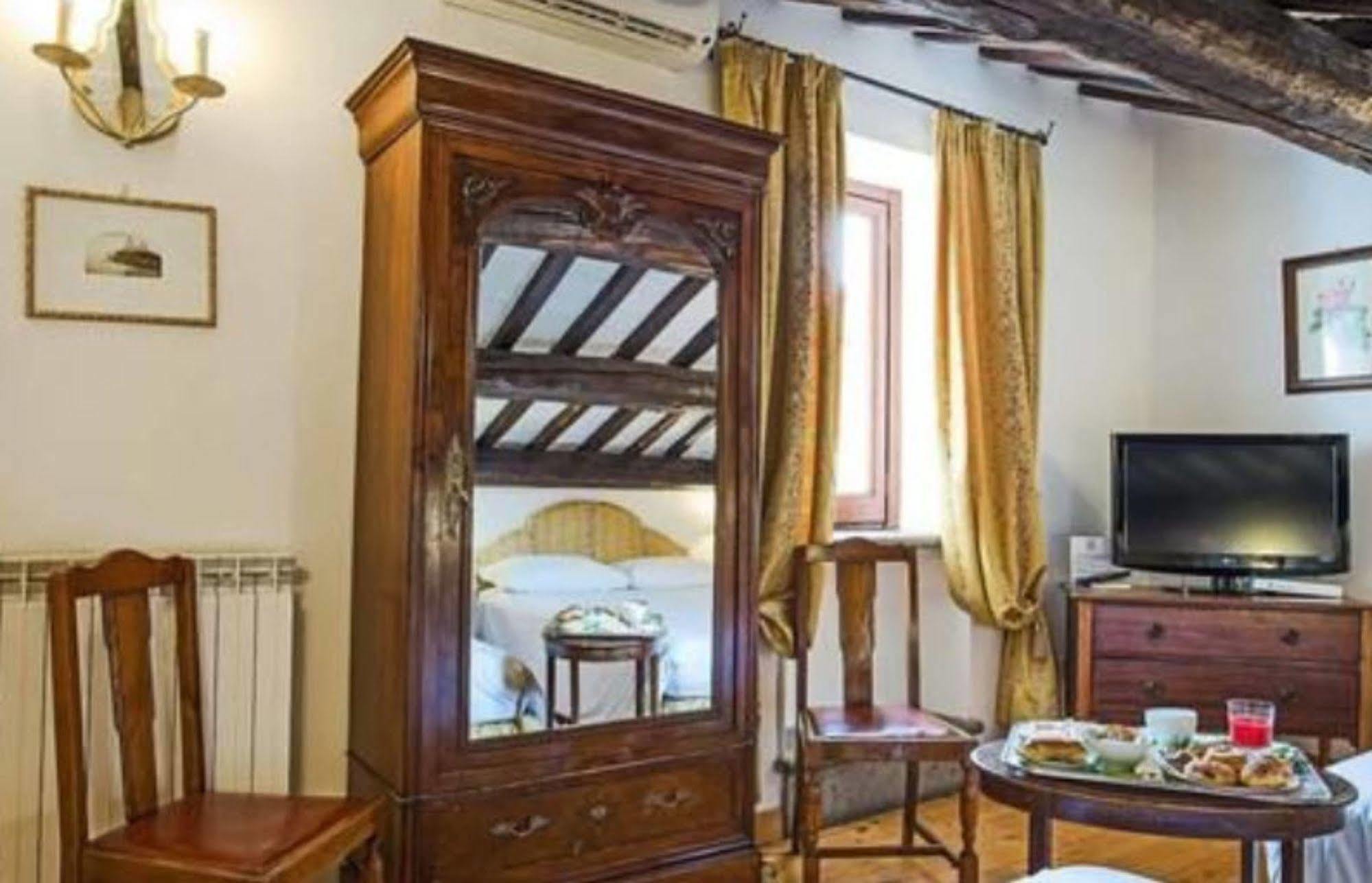 Fontana Hotel Rome