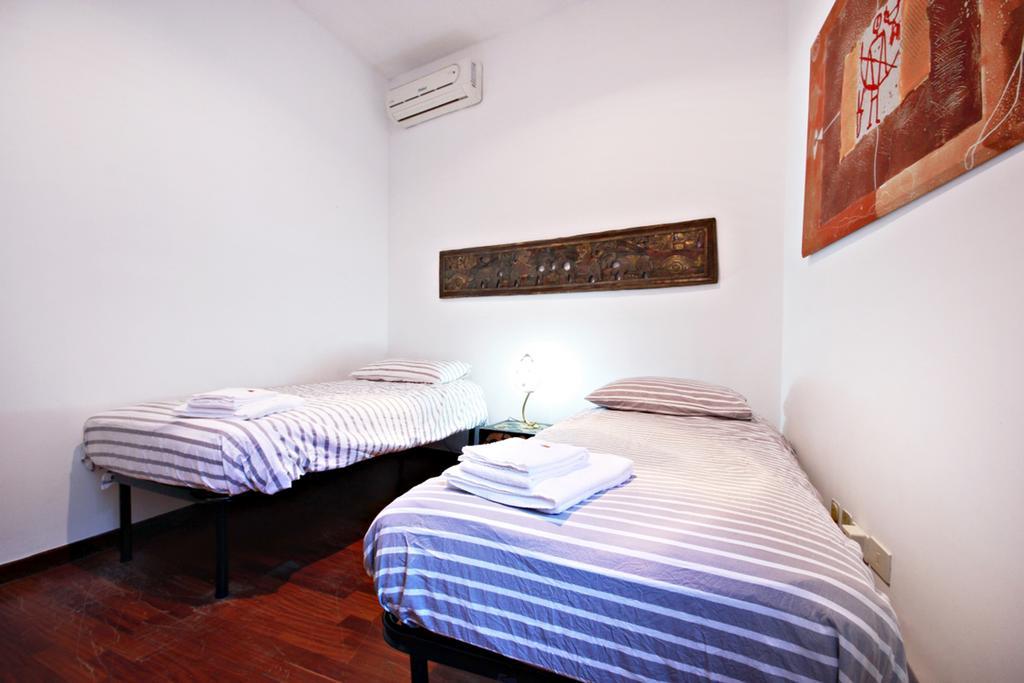 Old Trevi Apartment *
