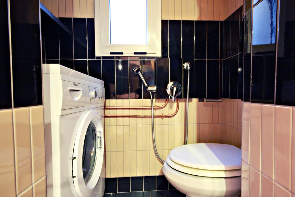 Old Trevi Apartment *