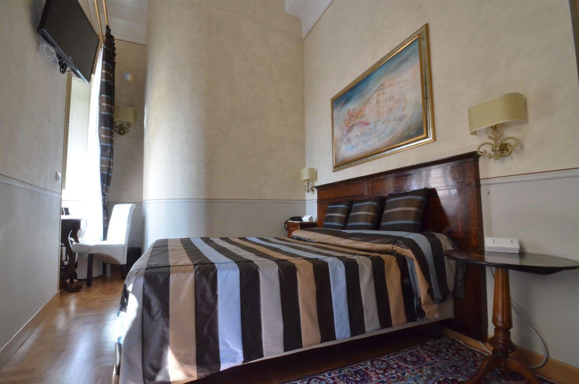 Residenza Sciarra Bed & Breakfast 3*