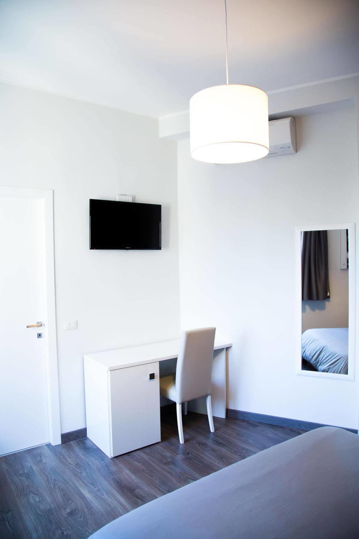 Modern Guest house Rome