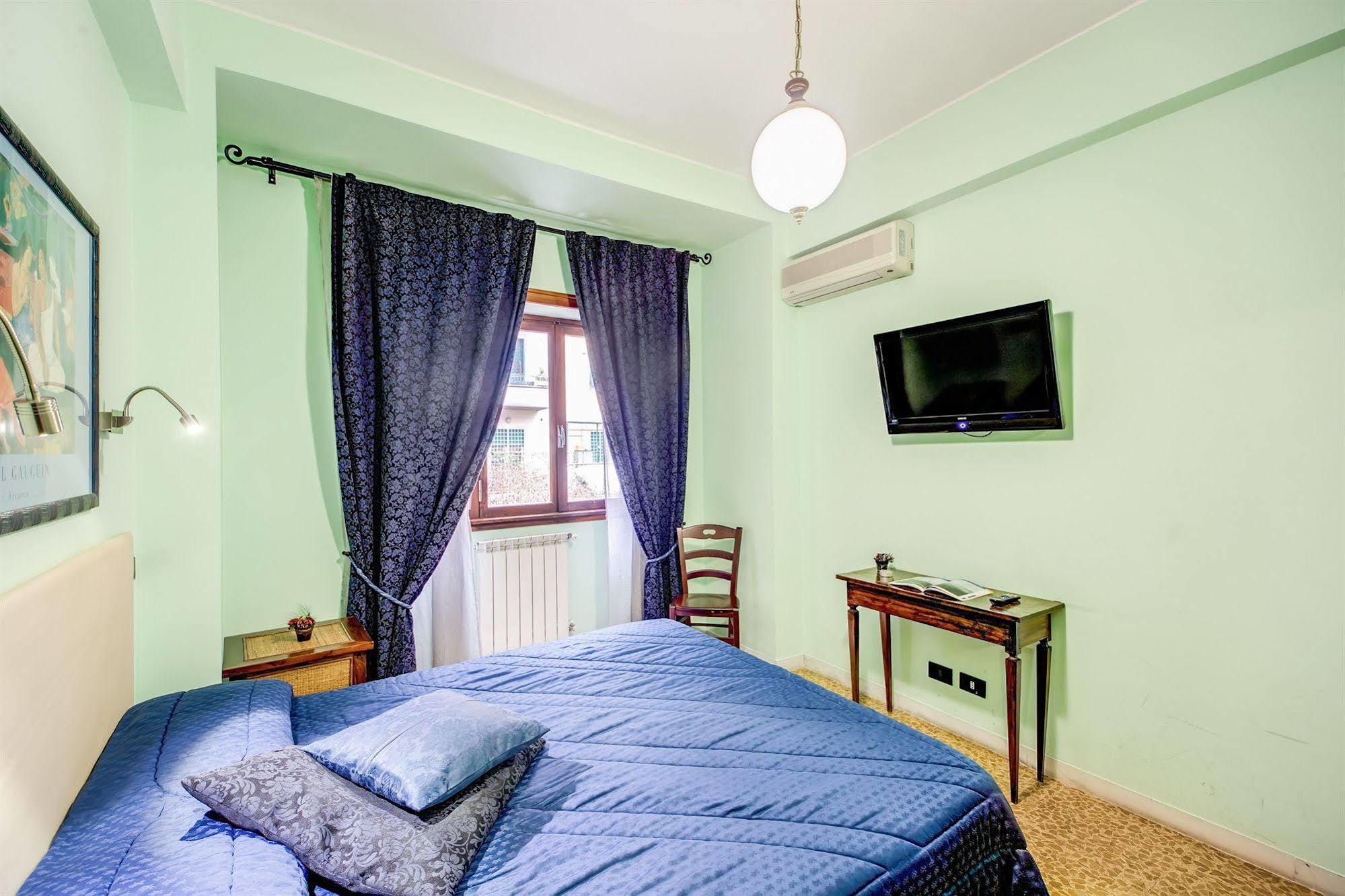 Bed & Breakfast Domus Cornelia Rome