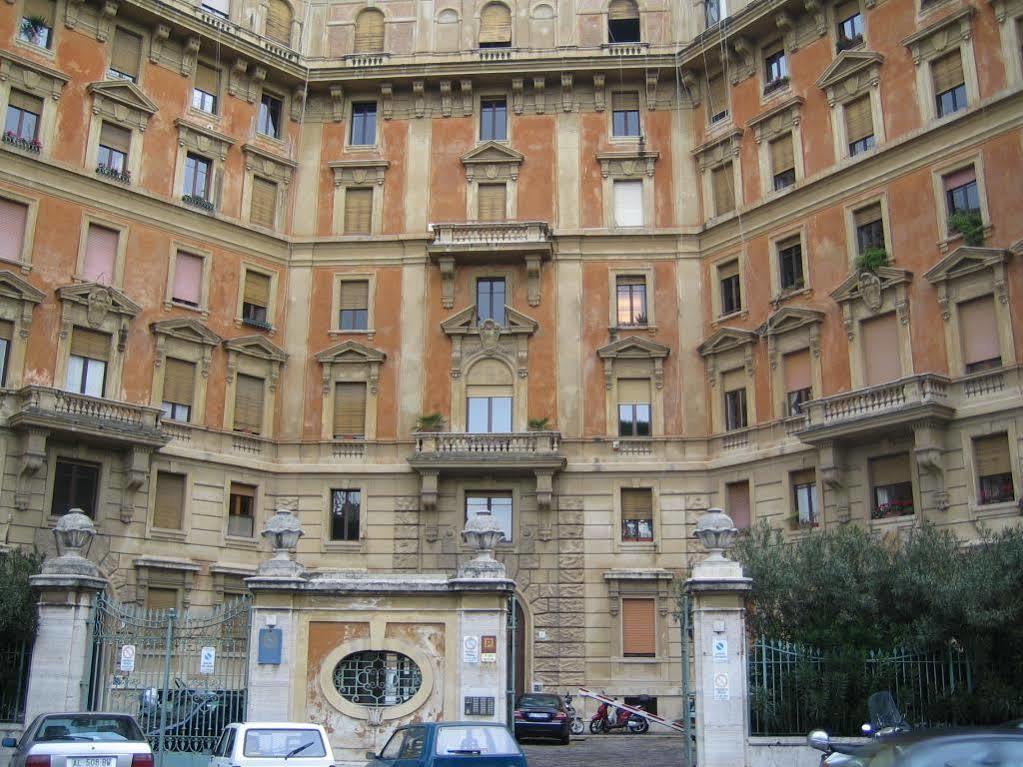 Dei Papi Guest house Rome