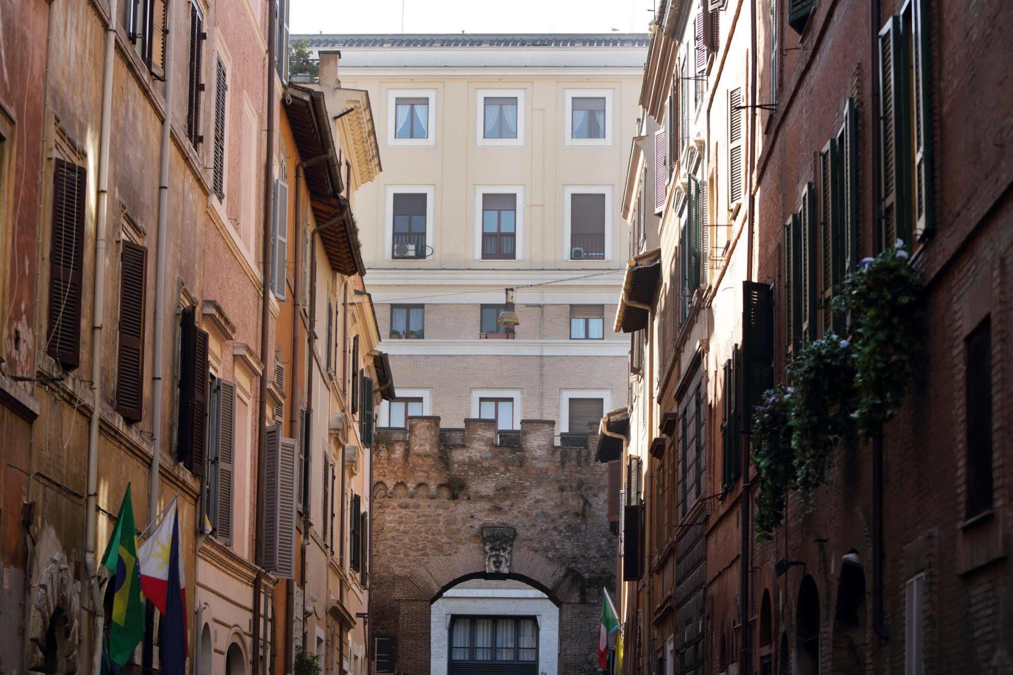 Guest house Borgo Pio 2*