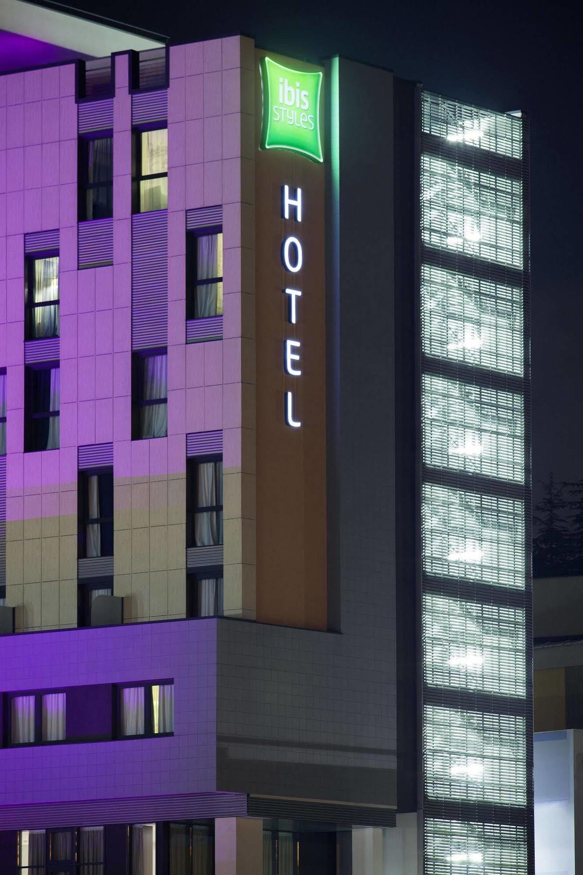 Ibis Styles Eur 4* Rome