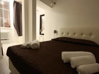 Intra' Residenza In Trastevere 3*