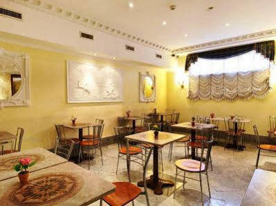 Hotel Stromboli Rome