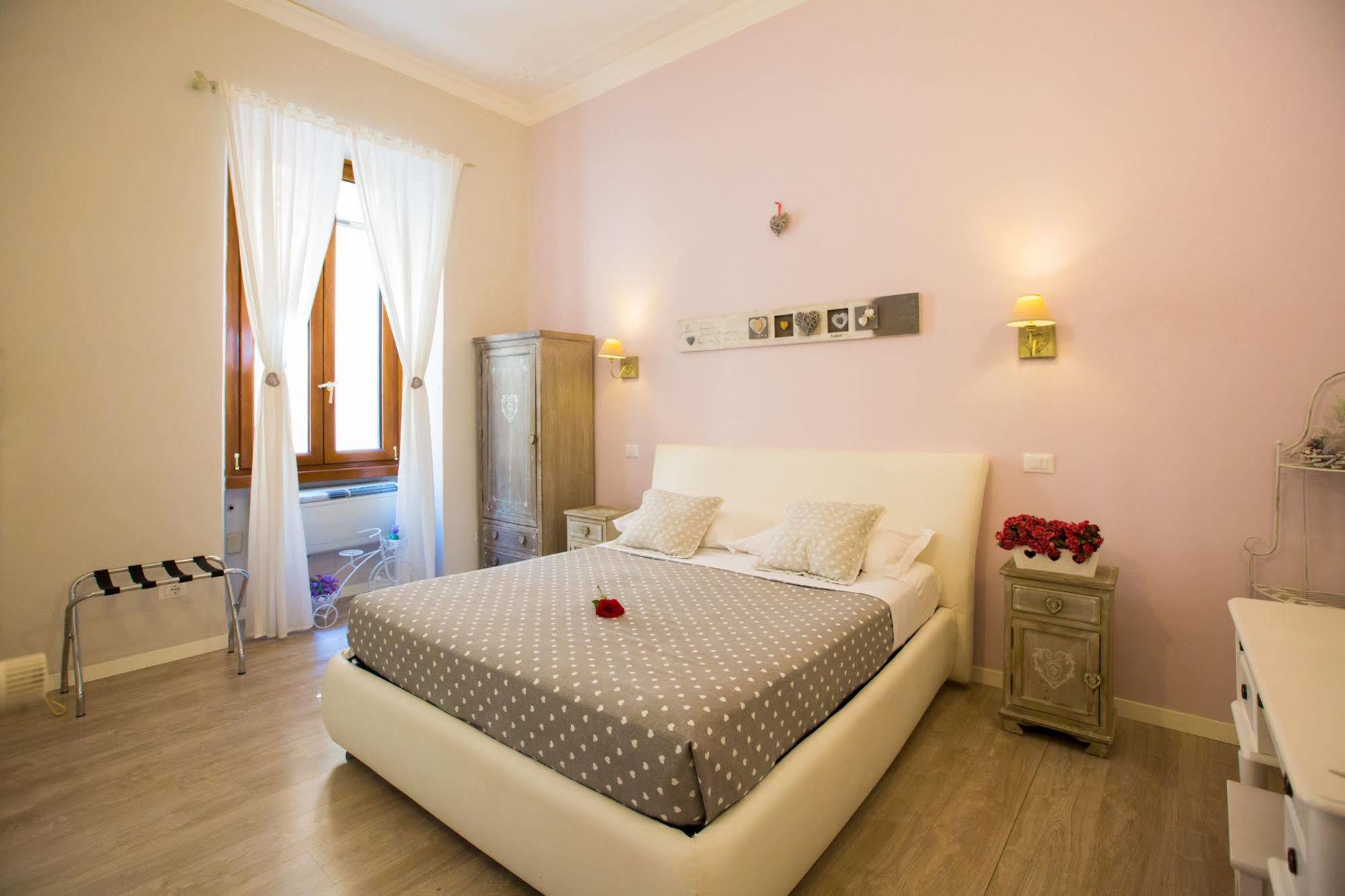 Vatican's Keys Bed & Breakfast