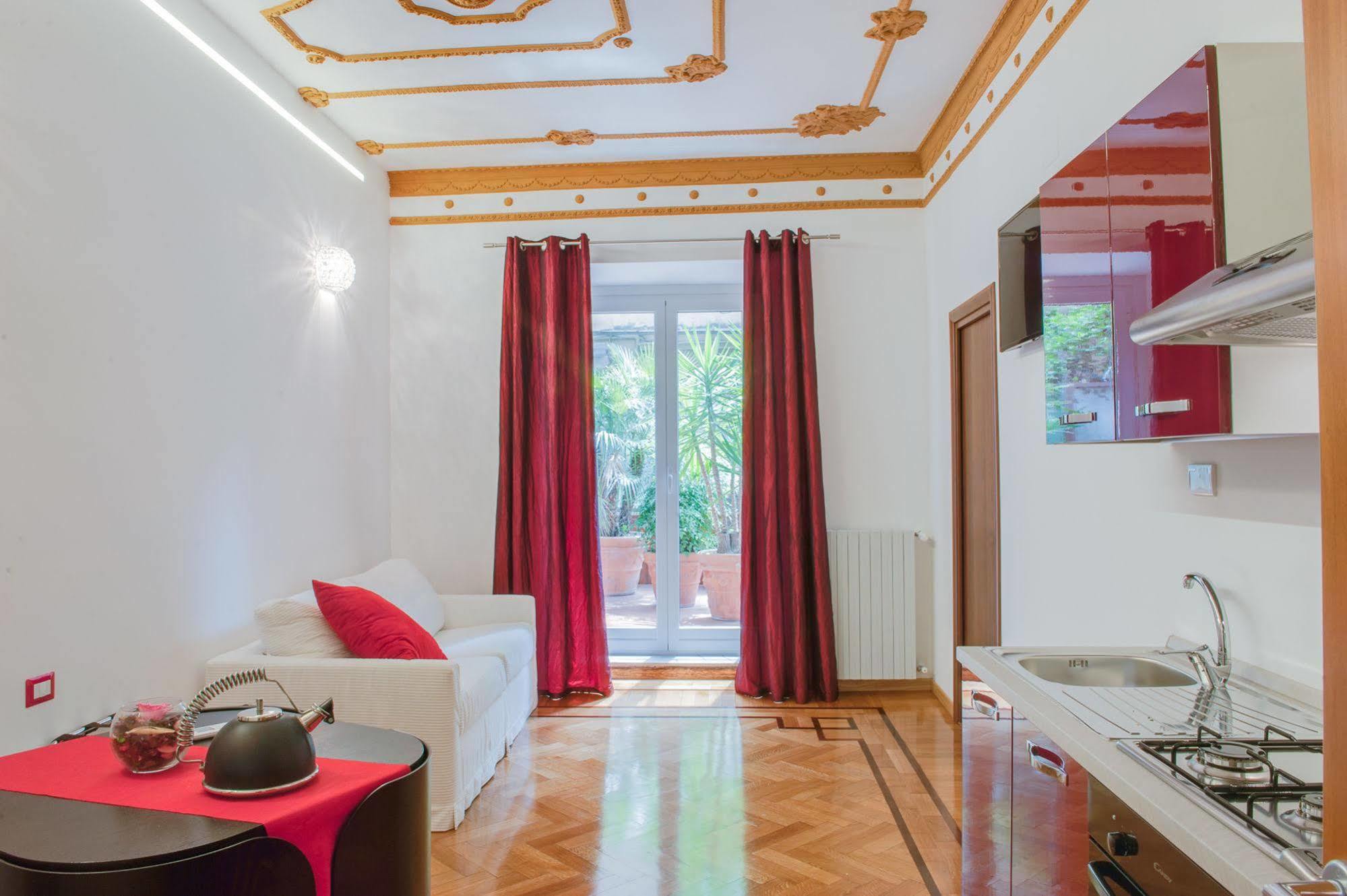 Lh Royal Terrace 2* Rome
