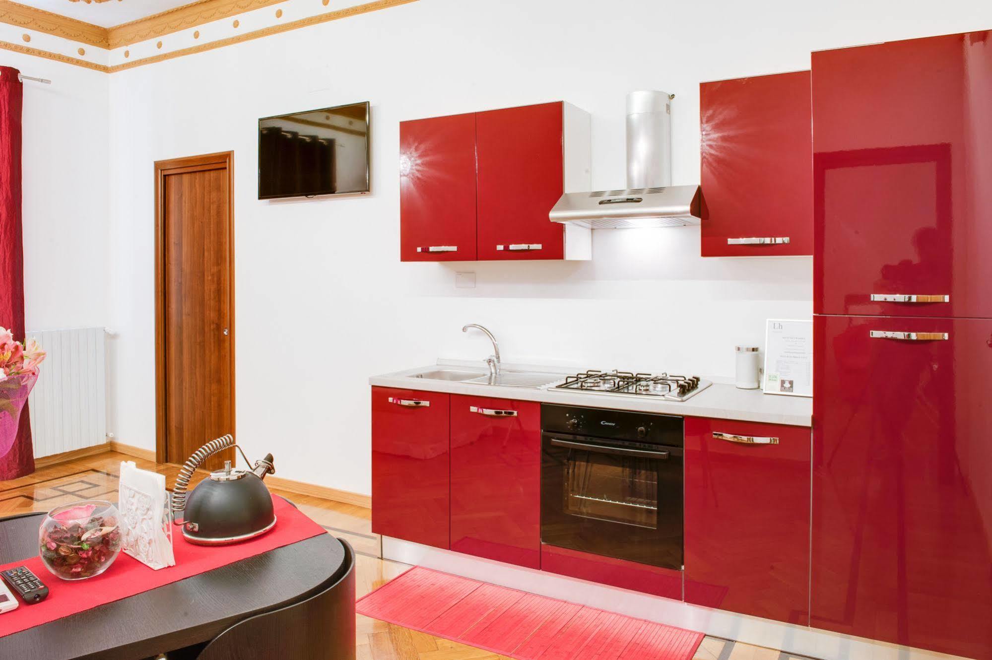 Guest house Lh Royal Terrace